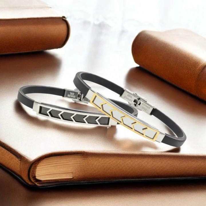 Moncuk Design Desenli Çelik Bileklik 3351SCB029