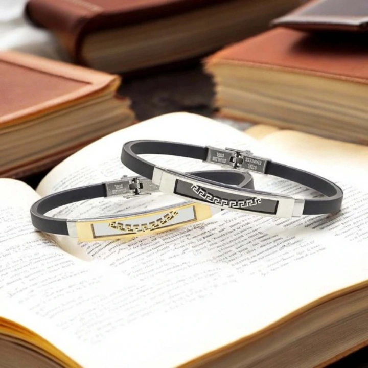 Moncuk Design Desenli Çelik Bileklik 3351SCB030