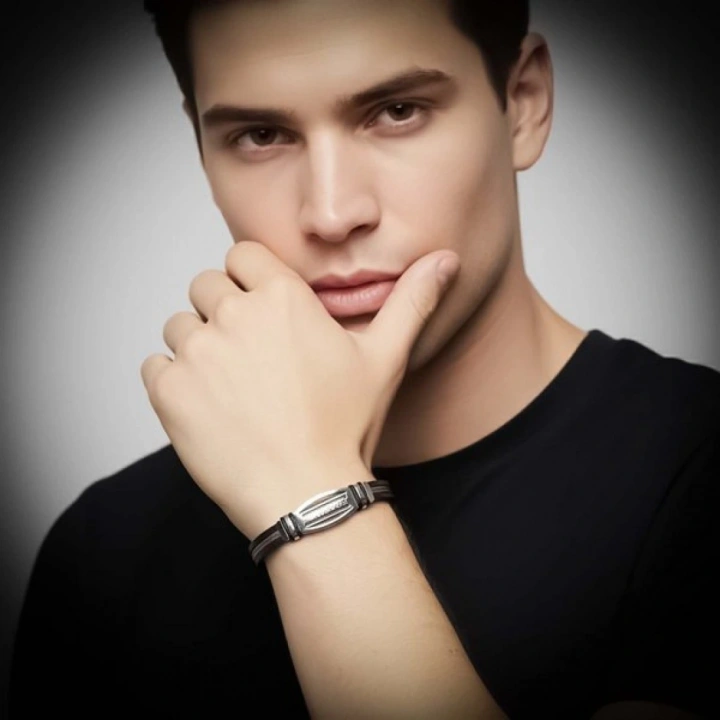 Moncuk Design Grek Anahtarı Desenli Çelik Halatlı Erkek Bileklik 33514B17D4