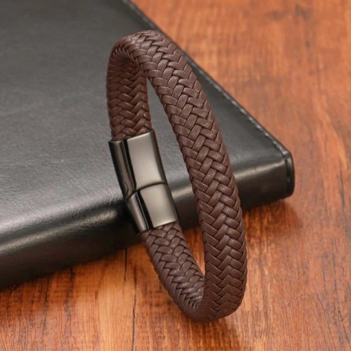 Moncuk Design Kahve Deri Örgü Çelik Bileklik 33513B4D5