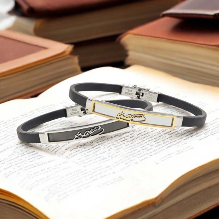 Moncuk Design Kemal Atatürk İmzalı Çelik Bileklik 3351SCB014