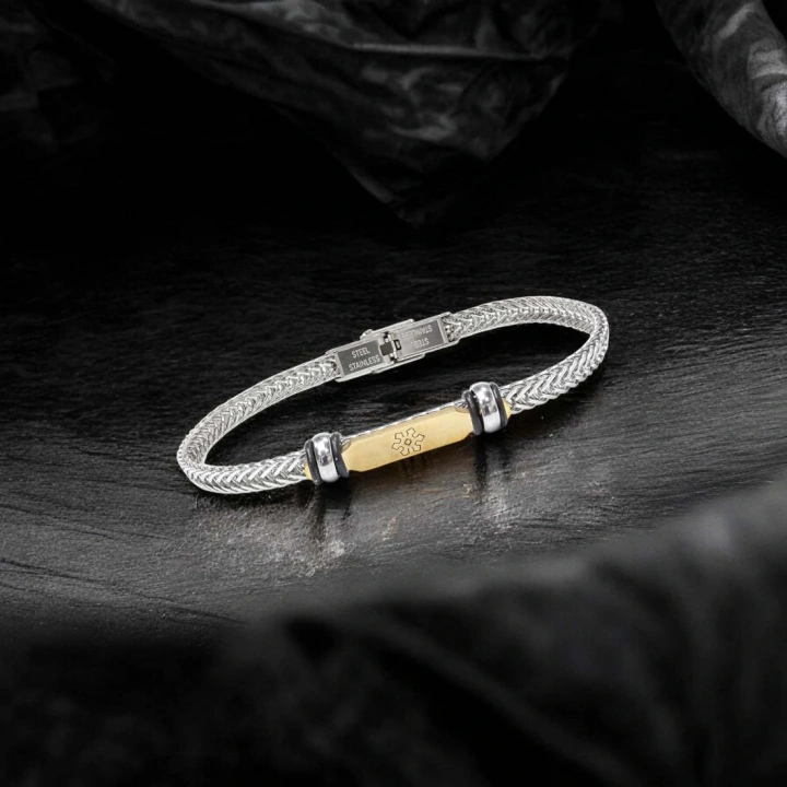 Moncuk Design Maltese Cross Çelik Hasır Örgülü Ayarlanabilir Bileklik 33511G5D1M