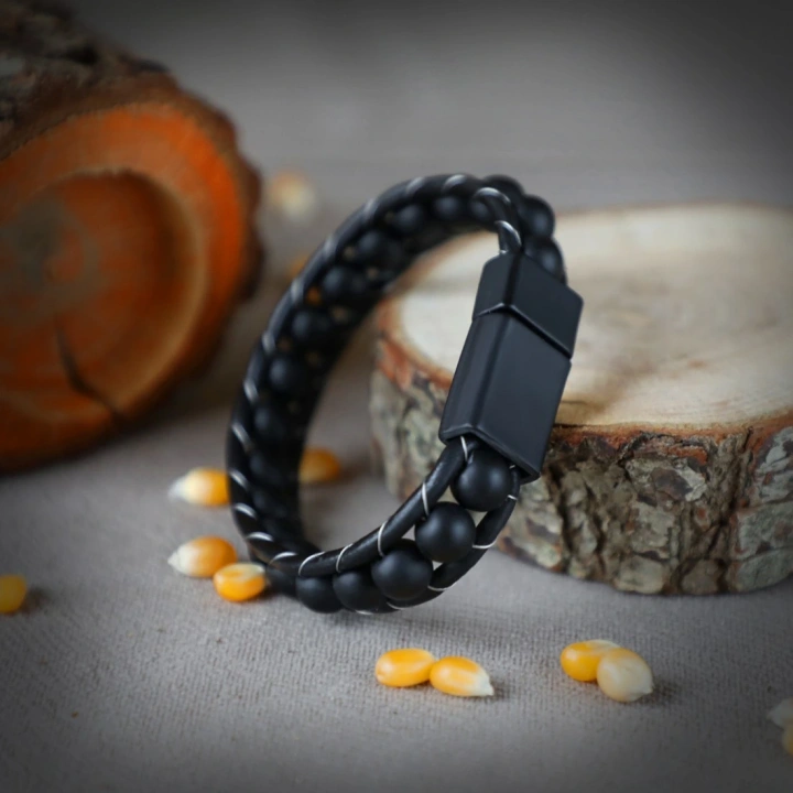 Moncuk Design Mat Oniks Taşı Örmeli Deri Bileklik 33512B2D8M7