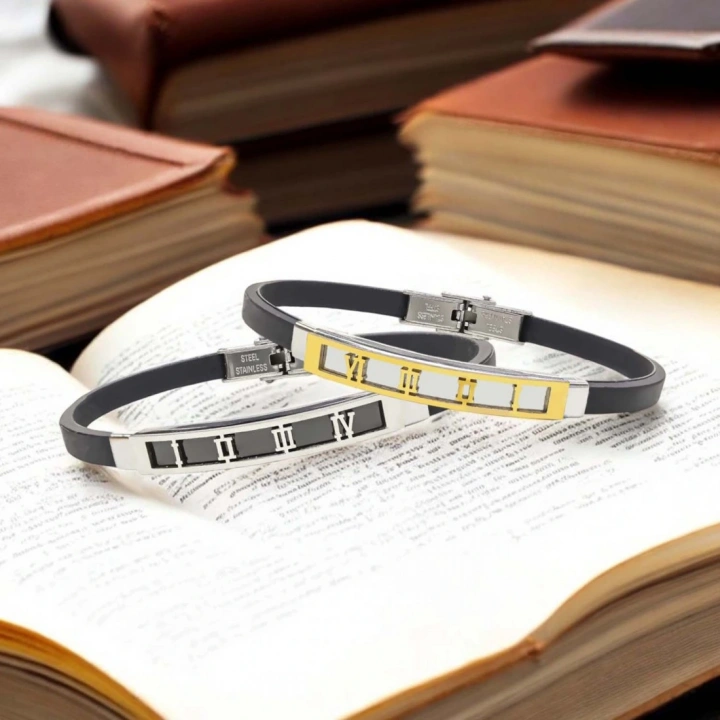 Moncuk Design Roma Rakam Desenli Çelik Bileklik 3351SCB005