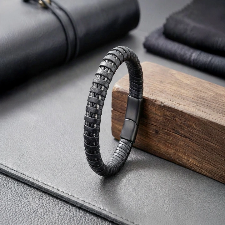 Moncuk Design Siyah Deri Ve Çelik Erkek Bilekllik 33514B1D1-4