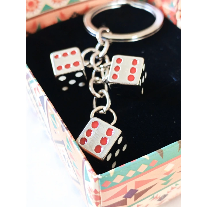 Tavla Zarlarından Metal Anahtarlık