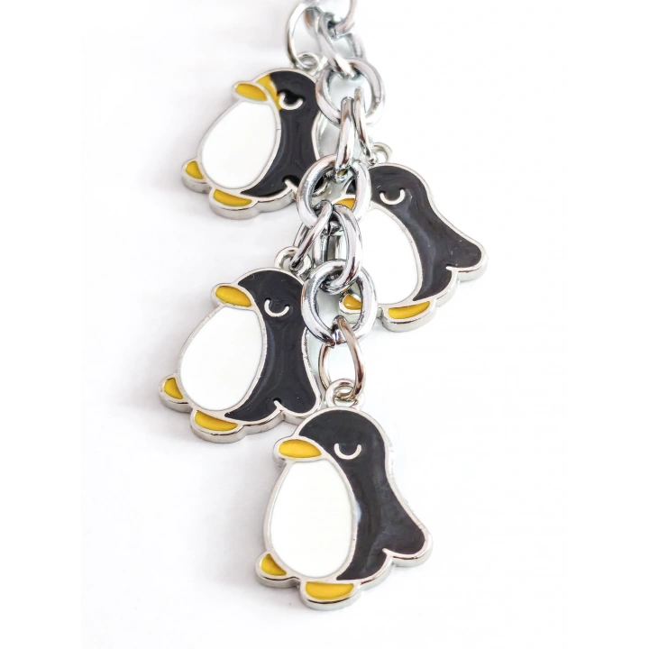 Sevimli Penguenlerden Metal Anahtarlık
