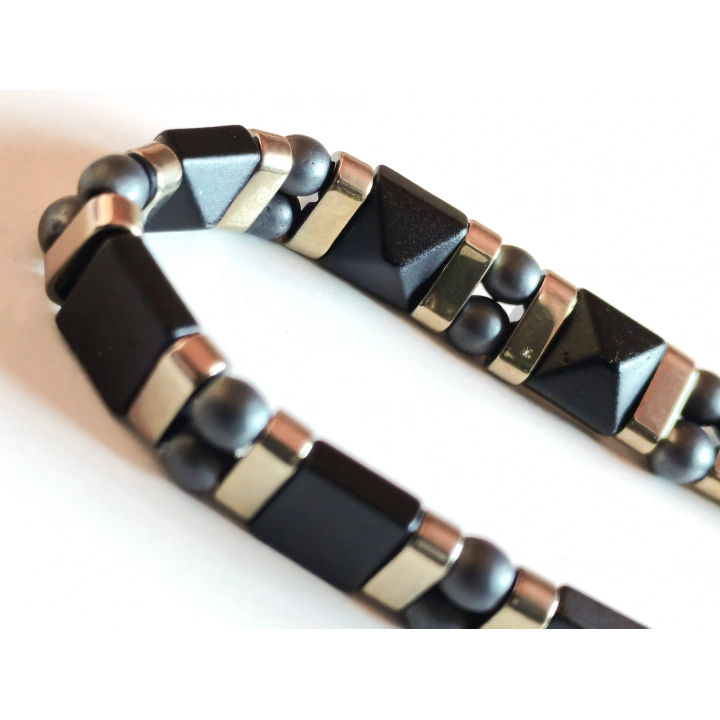 Siyah Hematit Taşlı Ayarlanabilir Erkek Bileklik