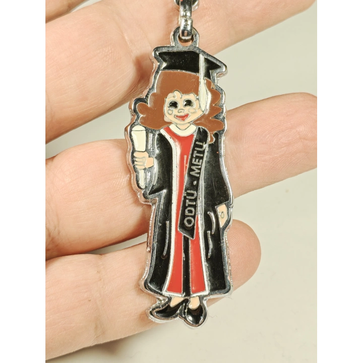 Kız Mezun Öğrenci Metal Anahtarlık