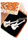 Beyaz İki Gitarlı Metal Anahtarlık