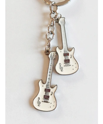 Beyaz İki Gitarlı Metal Anahtarlık