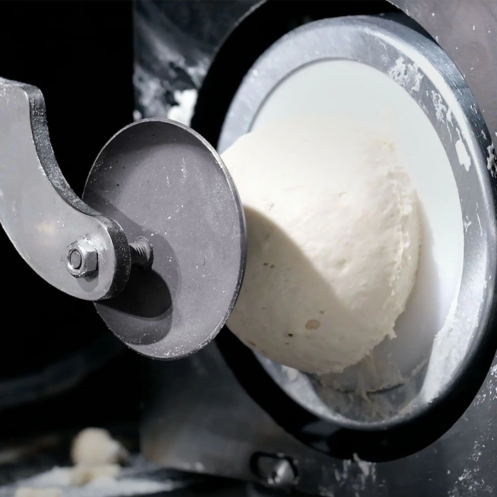 Hamur Kesme Makinesi