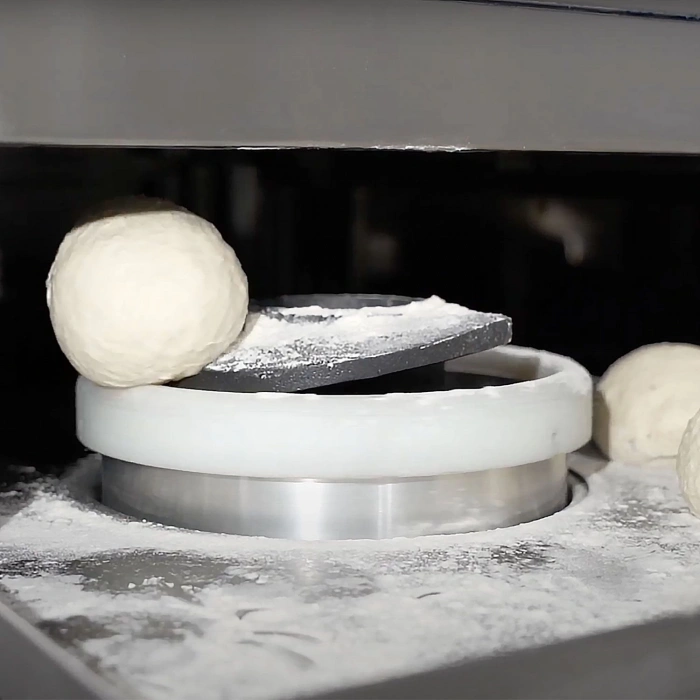 Hamur Kesme Makinesi