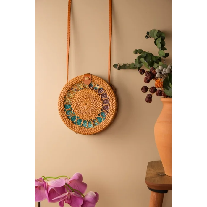 Valentina - Rattan El Yapımı Deri Askı Detaylı Hasır Yuvarlak Omuz Çantası