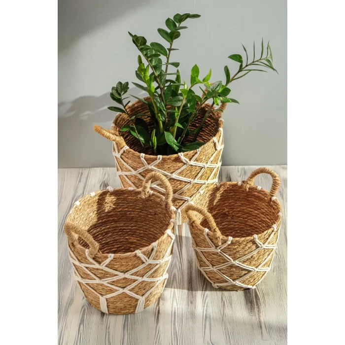 Karia - 3 lü Dekoratif Doğal El Örmesi Kulplu Hasır Saksı Sepet Seti 31 cm / 27cm / 23 cm