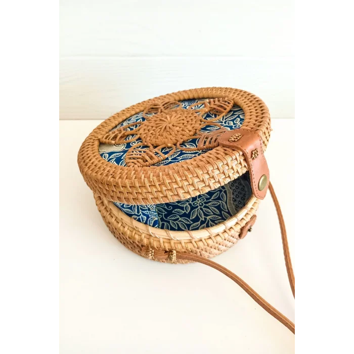 Melina - Rattan El Yapımı Deri Askı Detaylı Hasır Yuvarlak Omuz Çantası