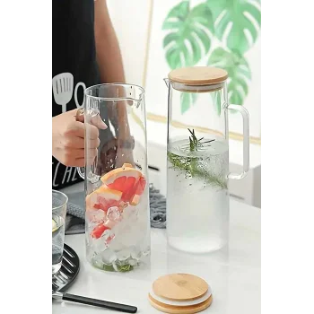 Carmen- Bambu Kapaklı Vakumlu Isıya Dayanıklı Borosilikat Cam Sürahi 1000 ml