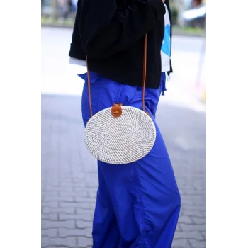 Fiona - Rattan El Yapımı Deri Askılı Hasır Oval Omuz Çantası Ekru
