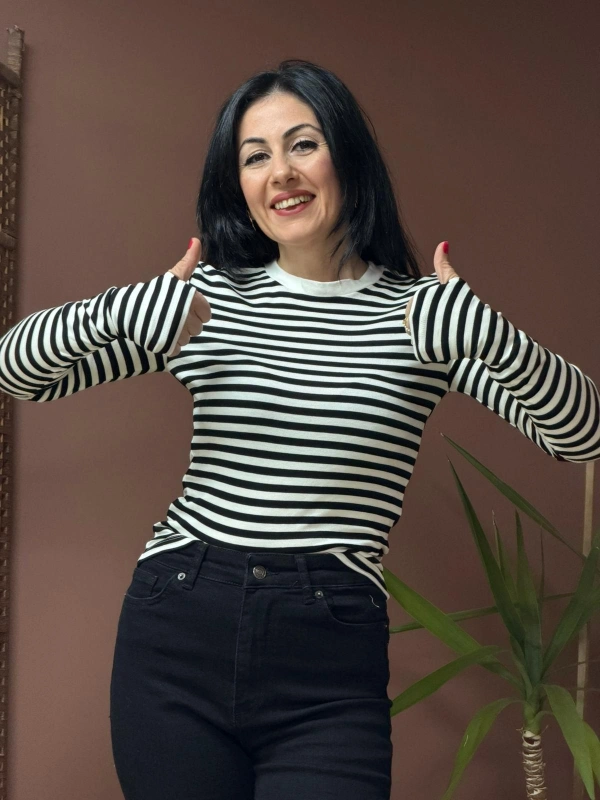 Siyah Beyaz Çizgili Uzun Kollu Budy