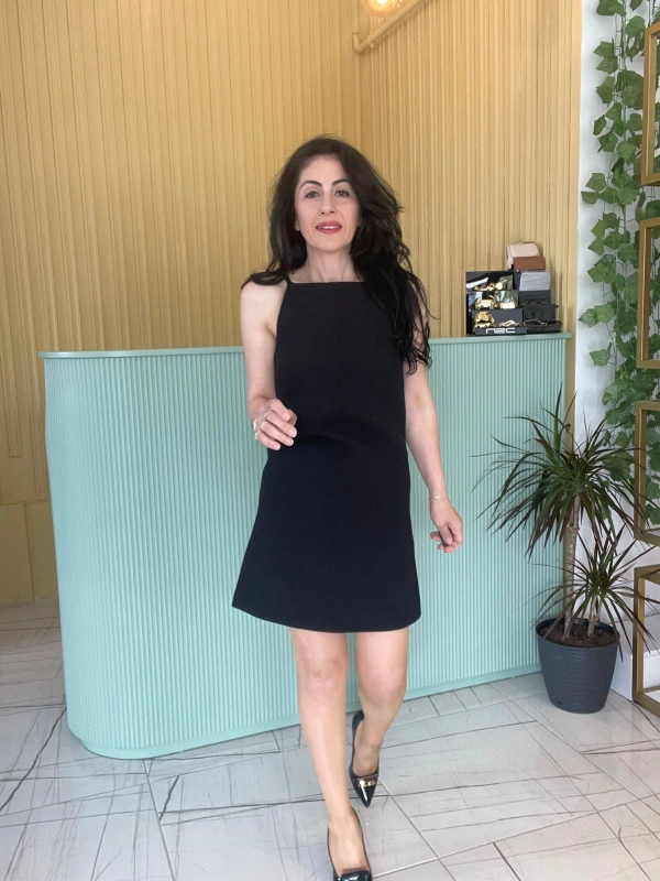 Siyah Kısa Elbise