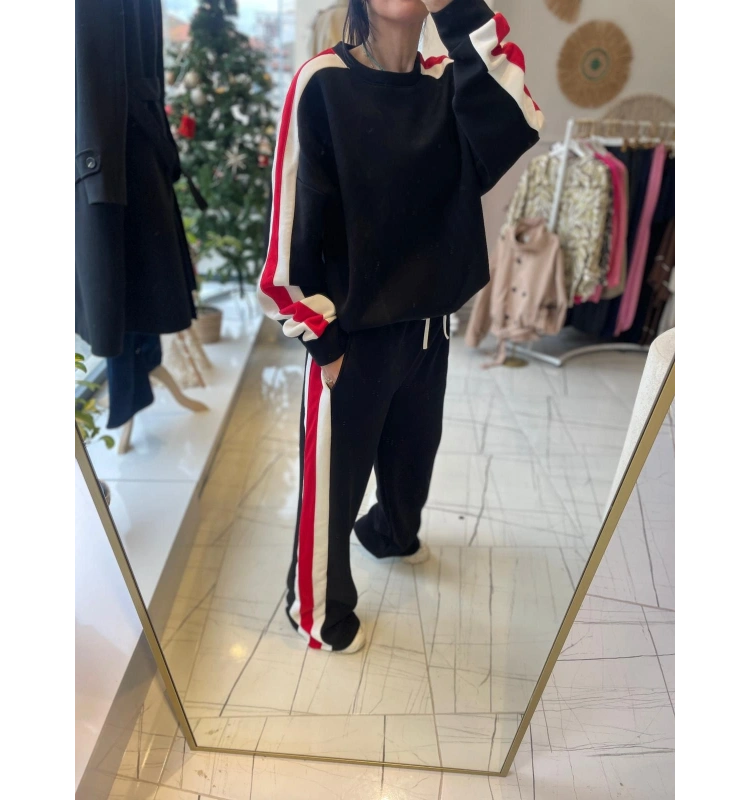 Siyah-Kırmızı Seritli Oversize Eşoftman Takım