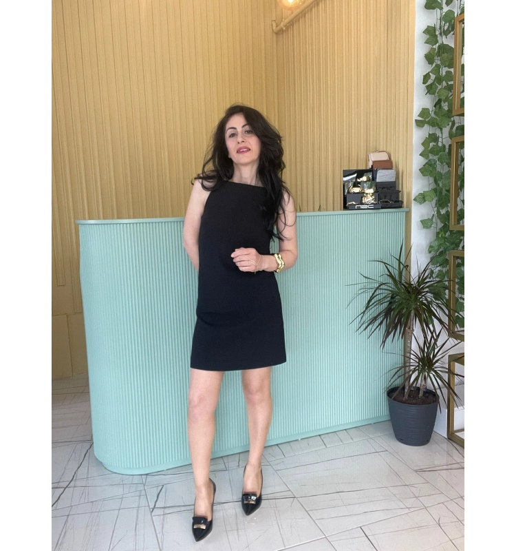 Siyah Kısa Elbise