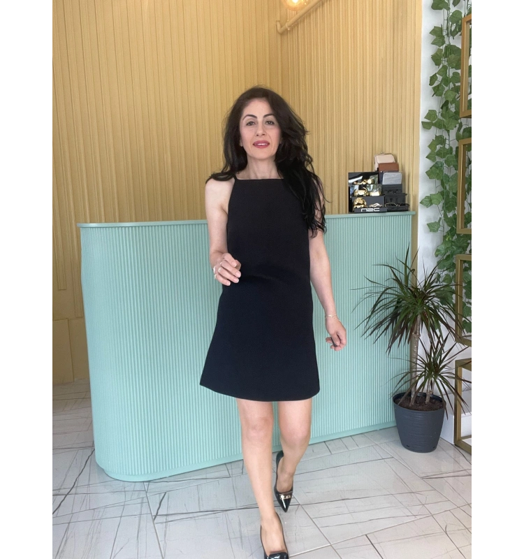 Siyah Kısa Elbise