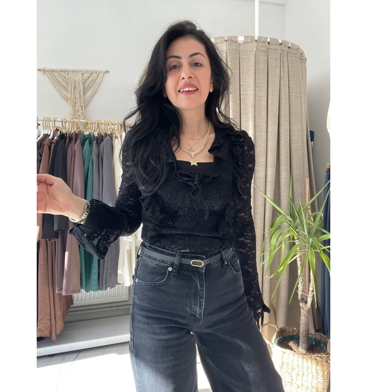 Siyah Likralı Dantel Buluz