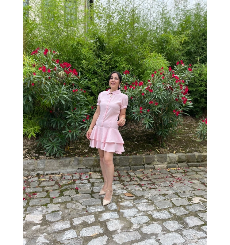 Pembe Volanlı Kısa Elbise