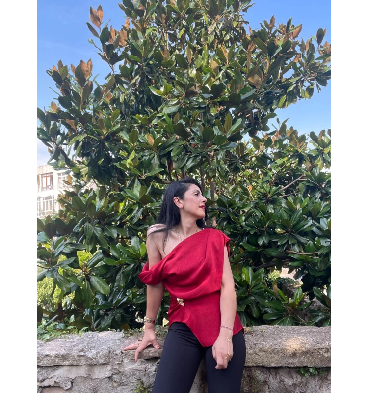 Quzu saten bluz kırmızı