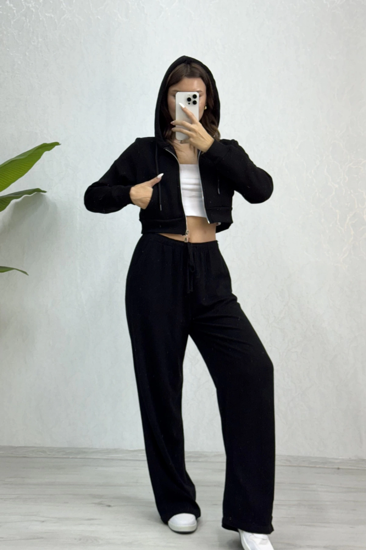 Lala Şardonlu Hırka-Siyah