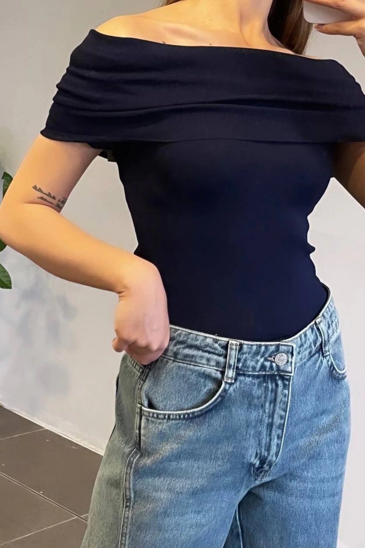 Madonna Yaka Bluz - Siyah