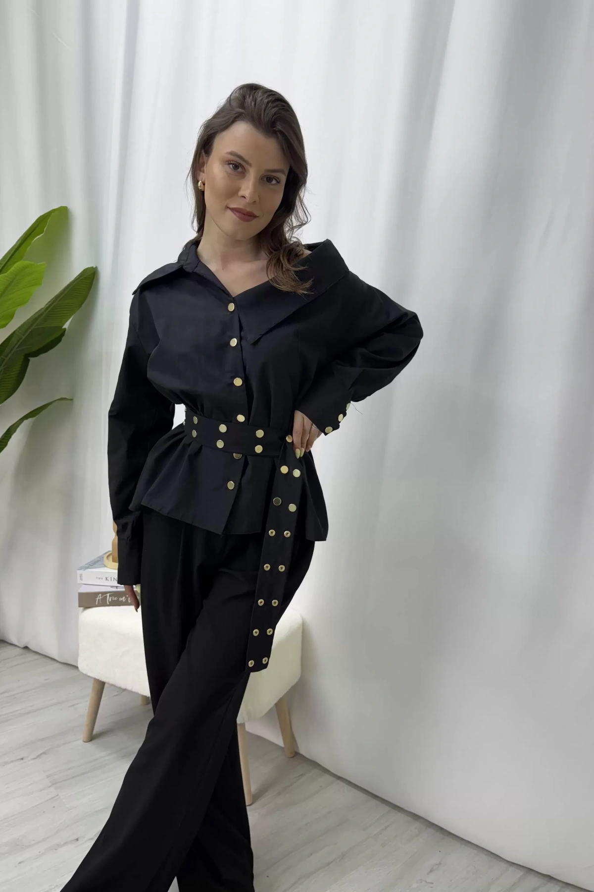 Zoe Çıtçıtlı Gömlek - Siyah