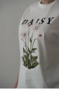 Daisy T-shirt