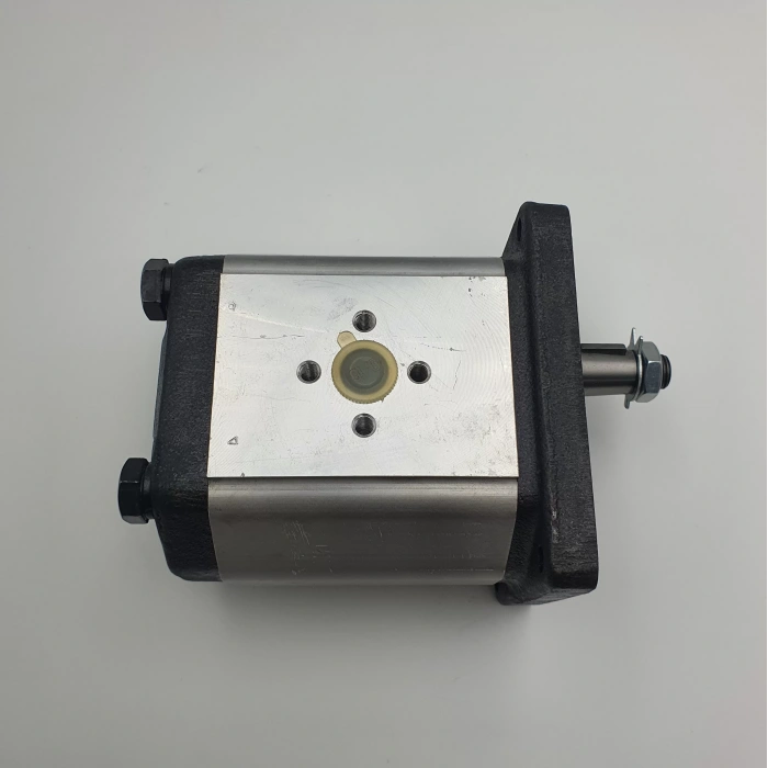 Hidrolik Dişli Pompa Sağ Dönüş C 8.2 Cc - 11.9 Lt