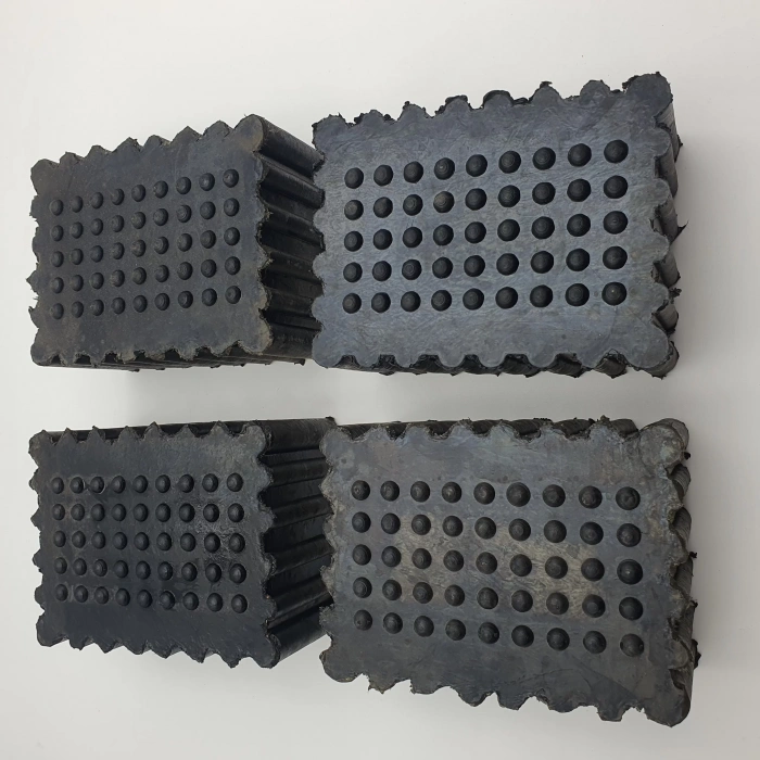 Lift Ayak Tampon Takozu Kare Yükseklik Ölçüsü 77mm En Ölçüsü 120mm Boy Ölçüsü 163mm