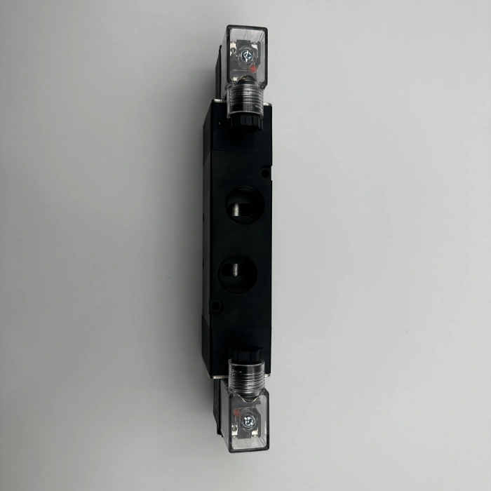 Pnömatik Valf Ventil 4V430-15P 1/2 - 5/3 BY A. M. 12V/24V/110V/220V