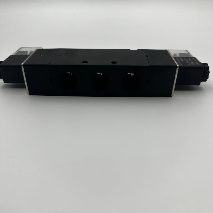 Pnömatik Valf Ventil 4V430-15C 1/2 - 5/3 BB K.M. 12V/24V/110V/220V