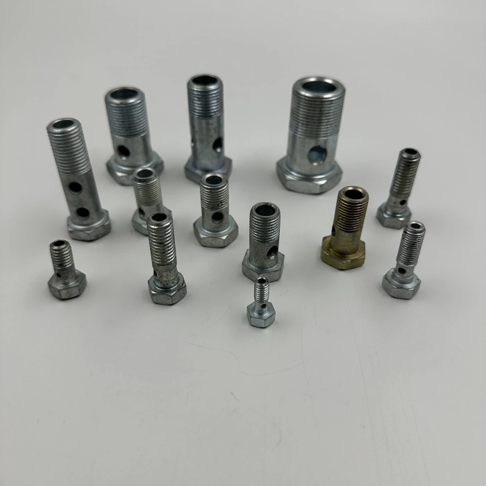 Delikli Mazot Civatası Orta M14x1