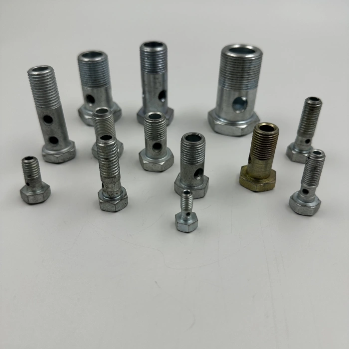 Delikli Mazot Civatası Uzun M10x1