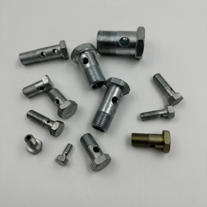 Delikli Mazot Civatası Uzun M14x1