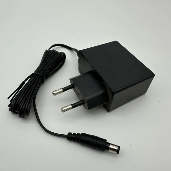 Gazlı Çivi Çakma Tabancası Şarj Adaptörü B Tipi