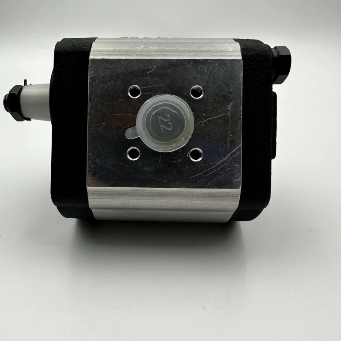 Hidrolik Dişli Pompa Sağ Dönüş C 22 Cc - 33 Lt