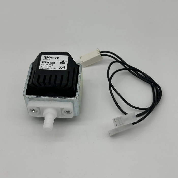 Karcher Puzzı 8/1 C - 10/1 C Koltuk Yıkama Su Pompası Tip 2