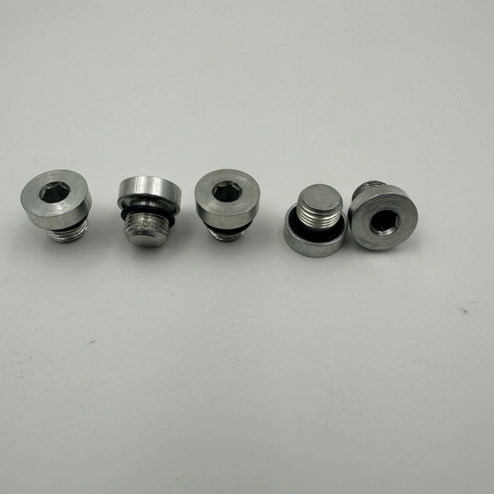 Alyan Başlı Kör Tapa M10x1