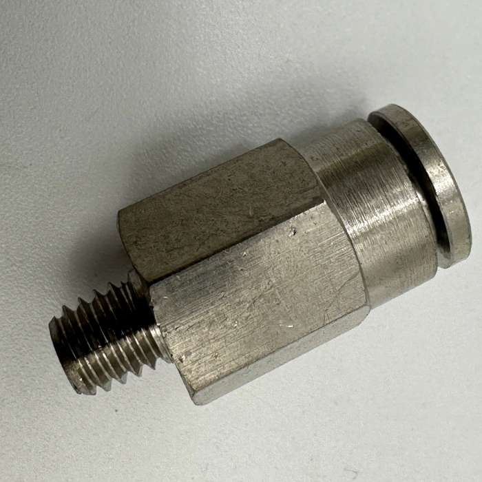 Metal Düz Yağlama Rekoru 4mm - M8x1