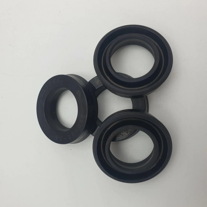 Piston Boğaz Keçesi Nbr K21 - 14x24x6