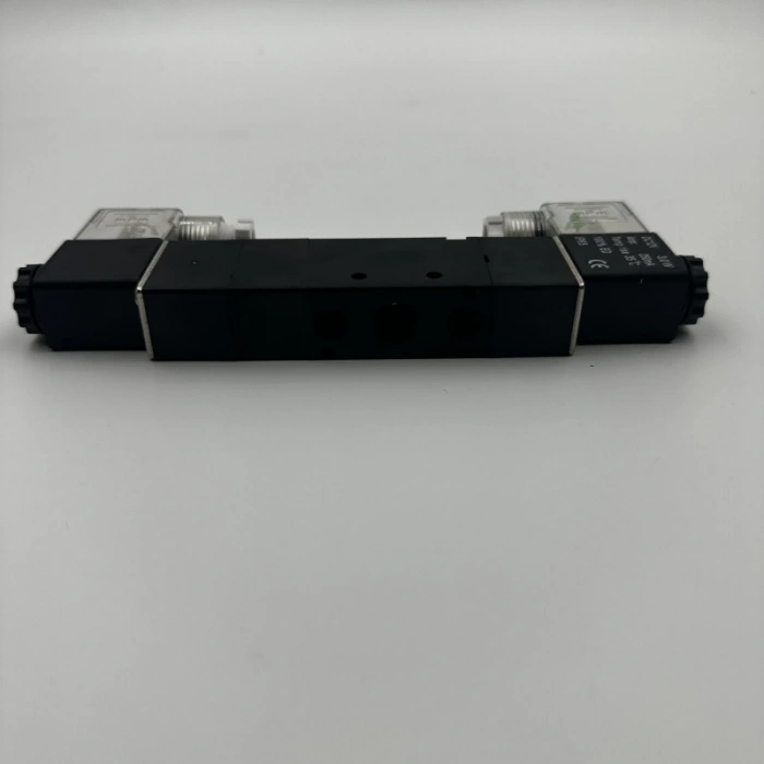 Pnömatik Valf Ventil 4V230E-08 1/4 - 5/3 BB A.M. 12V/24V/110V/220V