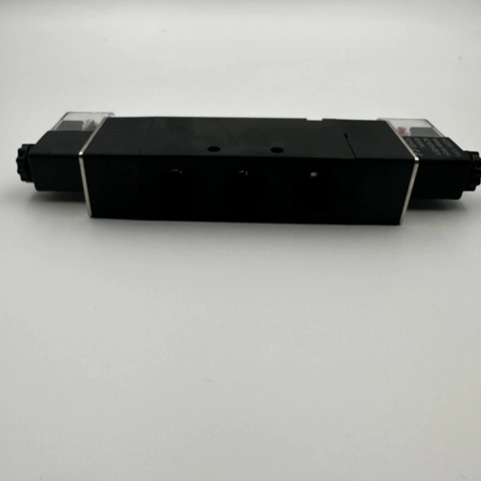 Pnömatik Valf Ventil 4V430-15P 1/2 - 5/3 BY A. M. 12V/24V/110V/220V