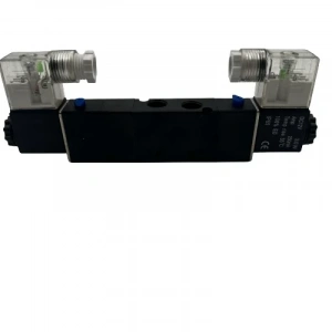 Pnömatik Valf Ventil Geniş Gövde 4V330C-08 1/4 - 5/3 BB K.M. 12V/24V/110V/220V